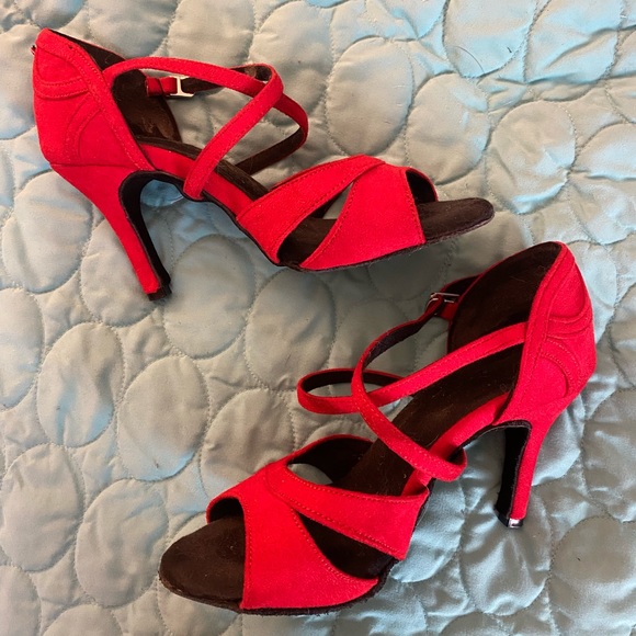 Gorgeous Red Salsa Latin Dance Shoes Size US 8 - Picture 2 of 6